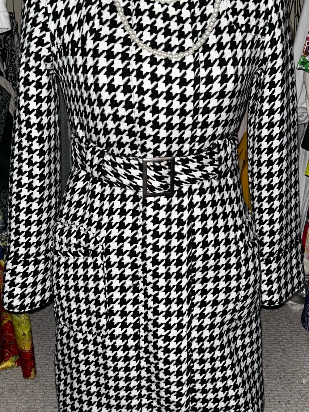 Houndstooth Belted Long-Sleeve Women's Dress - Black & White